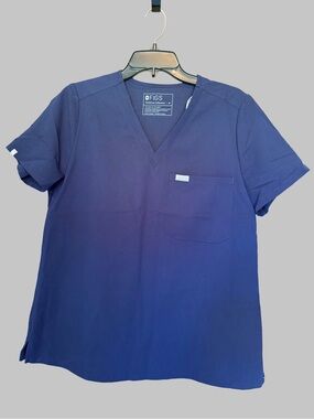 FIGS Navy V-Neck Scrub Top
